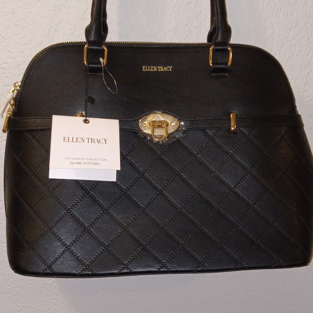 Ellen Tracy black leather purse